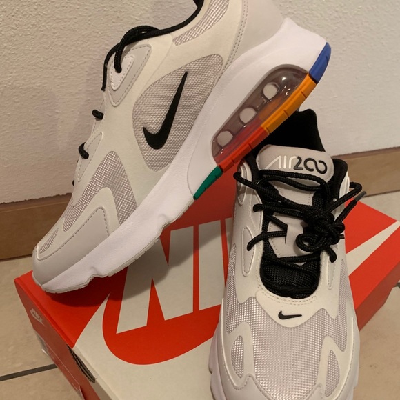 air max 200 white multi